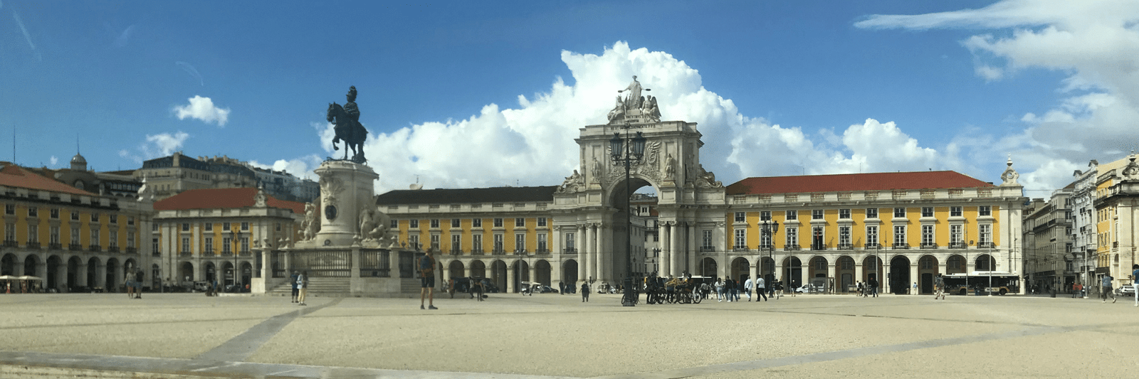 walking cities Lisbon